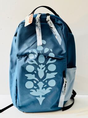FREE PEOPLE NEW WITH TAGS!  Blue Graphic Backpack with Light Blue Floral Motif